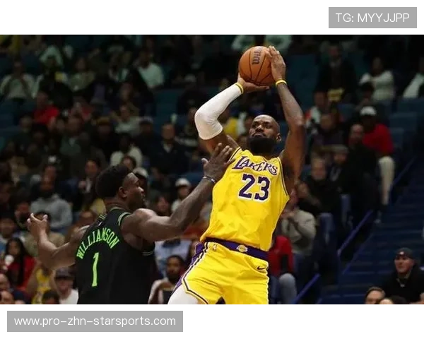 洛杉矶湖人末节反扑，勒布朗詹姆斯连得8分
